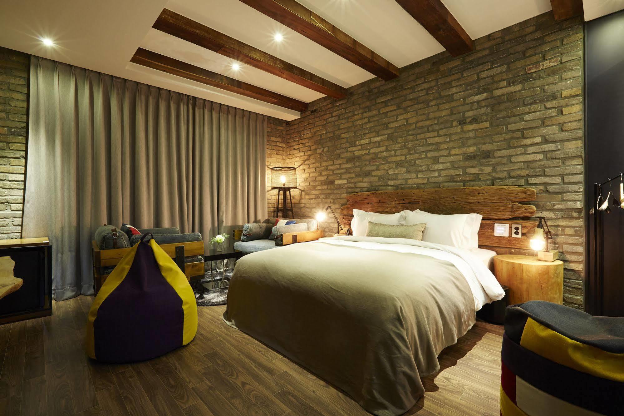Chungbuk Inno City Namoo Hotel Eumseong Экстерьер фото