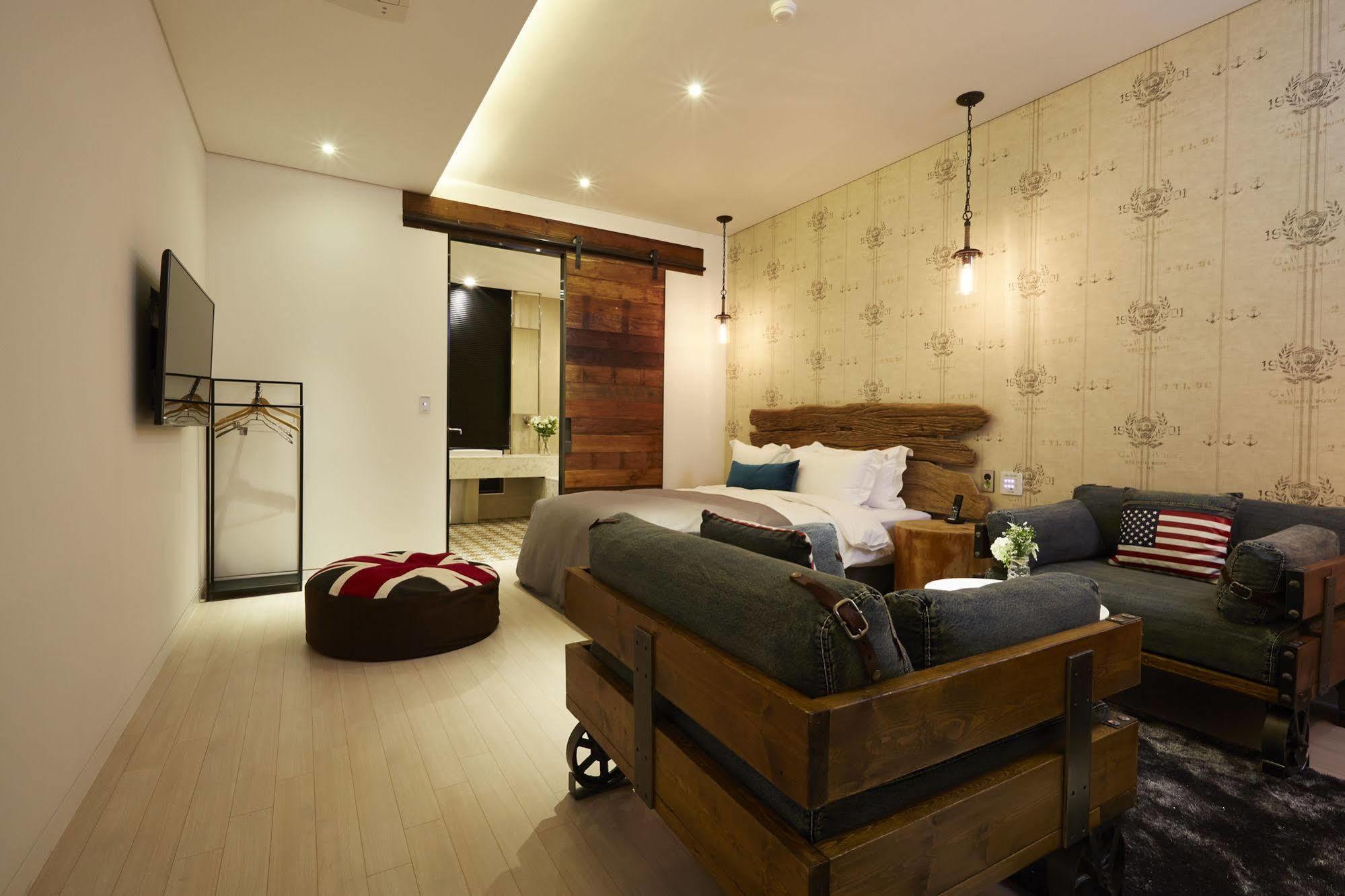 Chungbuk Inno City Namoo Hotel Eumseong Экстерьер фото